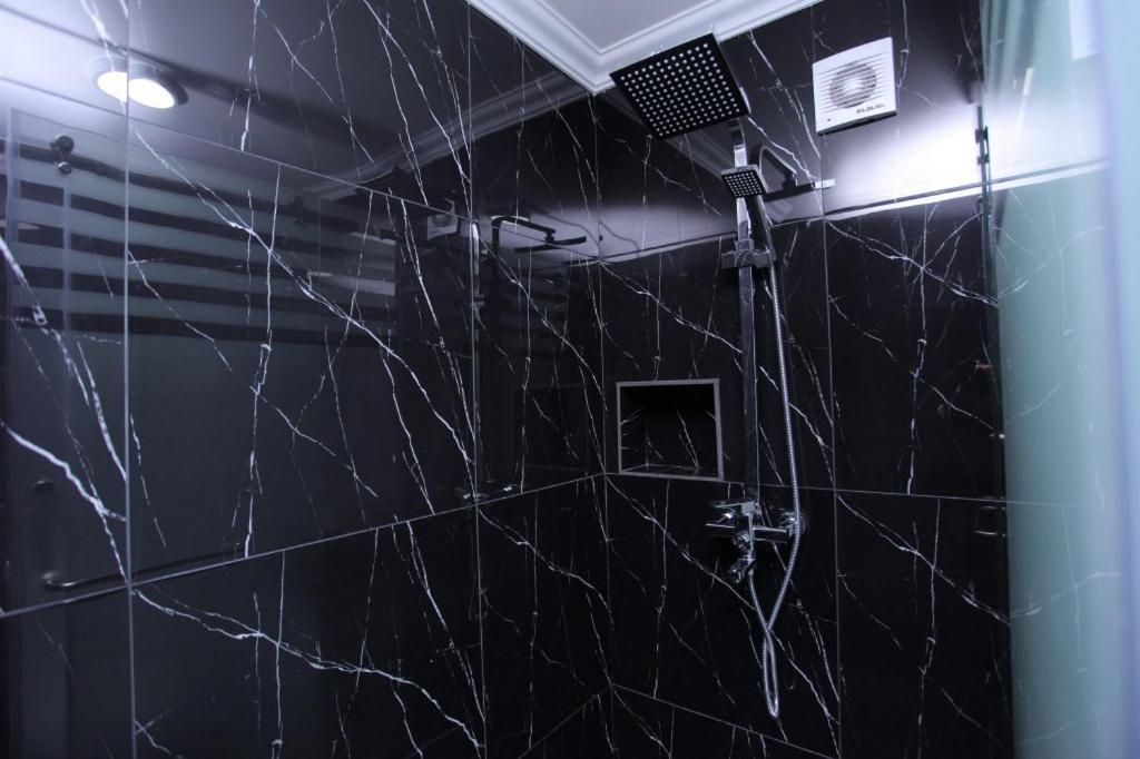 Overlooking Registan Square Luxury 2 Bedrooms Apartment Samarkanda Zewnętrze zdjęcie