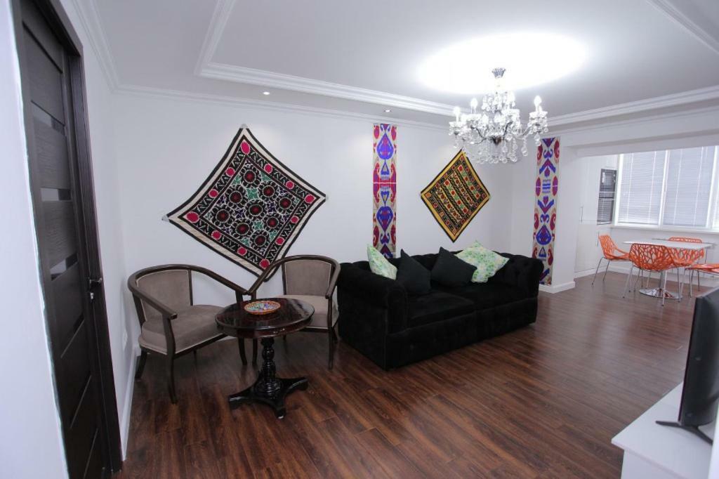 Overlooking Registan Square Luxury 2 Bedrooms Apartment Samarkanda Zewnętrze zdjęcie